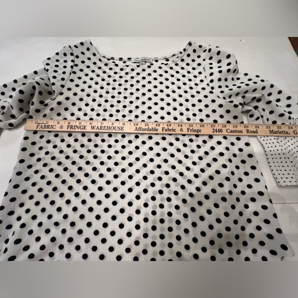 GREEN ENVELOPE WOMEN’S BLOUSE WITH RUFFLE 3/4 LENGTH SLEEVE DRESSY TOP. LARGE - Picture 3 of 6